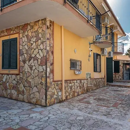 아파트 Villino Giovanna A A 200 Mt Dal Mare