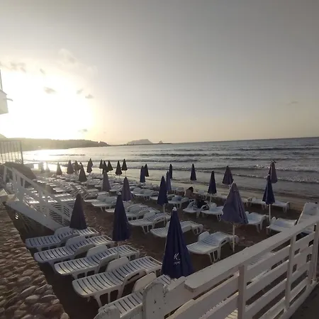 아파트 Villino Giovanna A A 200 Mt Dal Mare 트라비아